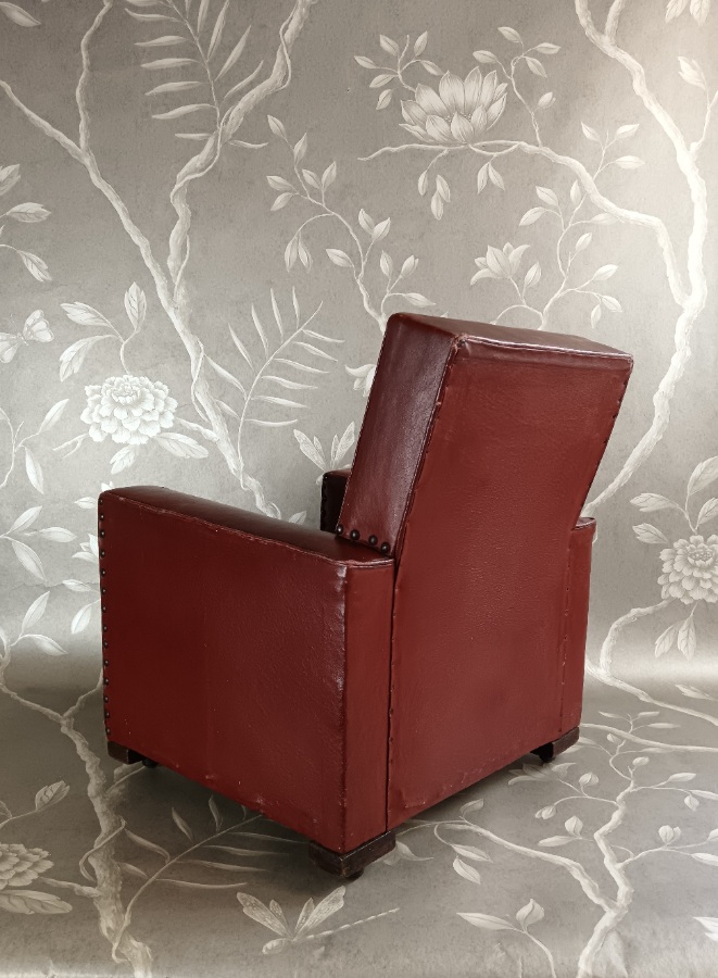 Small Art Deco Period Childs Leather Armchair (11).jpg